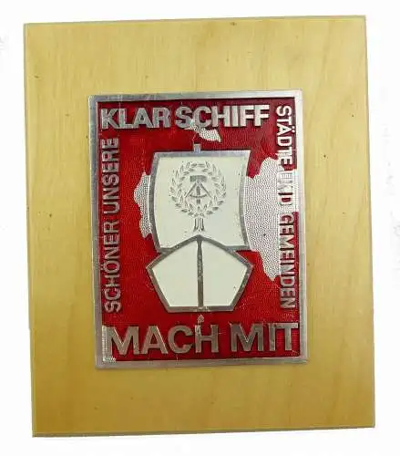 #e7380 DDR Plakette auf Holz KLAR SCHIFF mach mit, schöner unsere Städte, DEFEKT