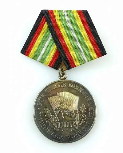 #e6516 DDR Medaille für treue Dienste NVA vgl. Band I Nr. 150 c 1959-60