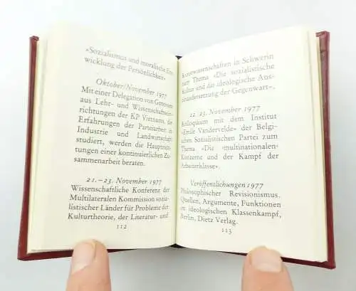 #e5881 Minibuch: Roter Oktober, Plakate und Grafike,Verlag für Agitation Berlin