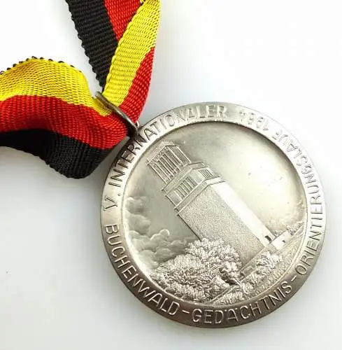 #e5796 DDR Medaille Komitee für Touristik und Wandern Buchenwald Gedächtnislauf