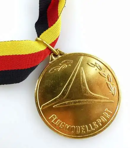 #e5604 Medaille Flugmodellsport Internationaler Wettkampf in Gold