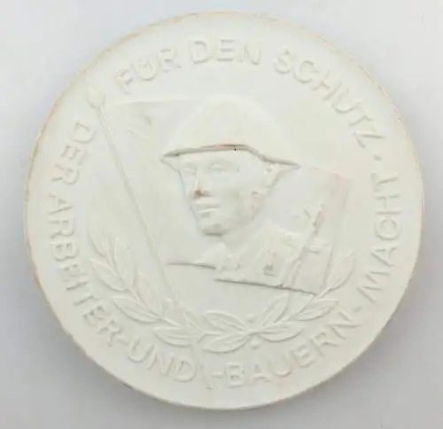 #e3743 Meissen Medaille NVA für den Schutz der Arbeiter- und Bauernmacht DDR