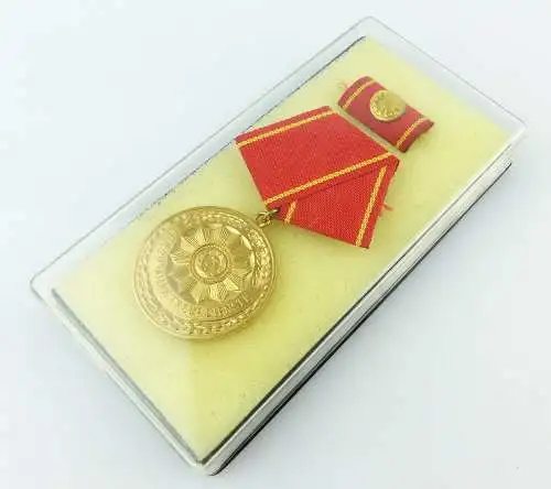 #e3454 DDR Medaille für treue Dienste in den bewaffneten Organen des MdI ab 1964