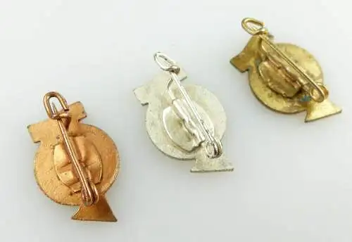 #e2796 3x Abzeichen Q 1 in Bronze, Silber und Gold