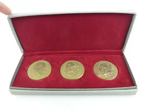 #e2380 3 original alte Medaillen Lenin, Rosa Luxemburg und Georg Schumann