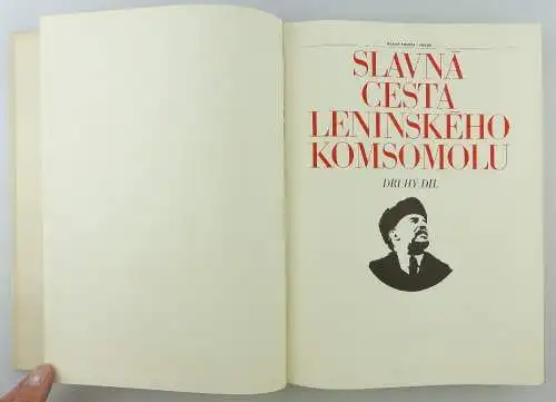 2 Bücher: Slvna Cesta Leninskeho Komsomolu Mlada Fronta e1384