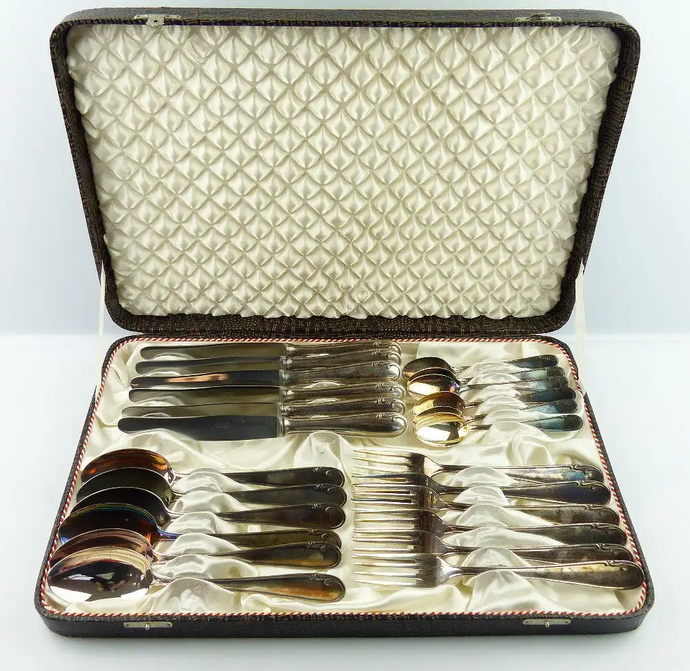 48 teiliges Smalcalda Besteck in 90/45er Silberauflage mit 2 Koffern e695 0