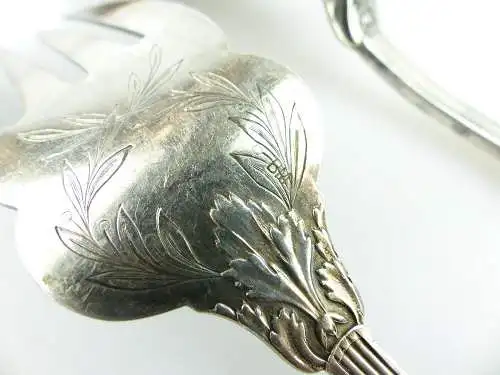 altes Fischvorlegebesteck Vorlegegabel und Vorlegemesser Silberauflage e513 