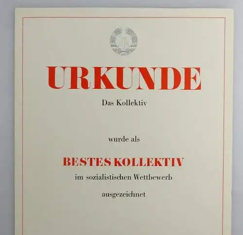 blanco Urkunde: Bestes Kollektiv im sozialistischen Wettbewerb, so258