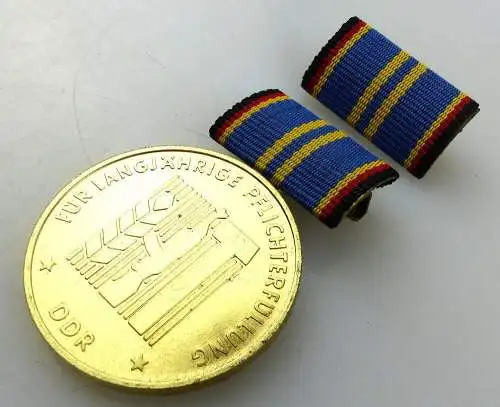 Medaille langj. Pflichterfüllung zur Stärkung der Landesverteidigung, Orden2994