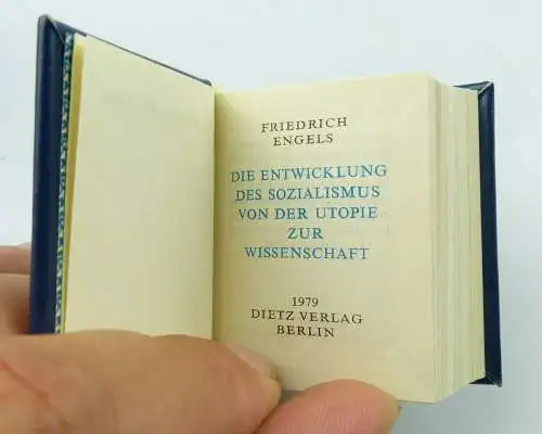 Minibuch: Friedrich Engels,Von der Utopie zur Wissenschaft,Dietz Verlag 79/r644