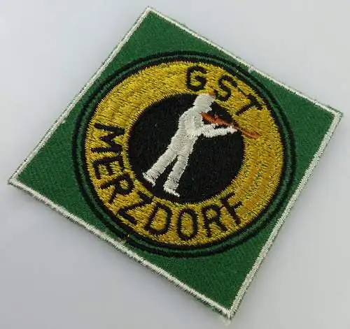GST Abzeichen: GST Merzdorf, Aufnäher gestickt, ausgestanzt, besäumt, GST198-2