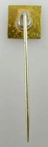 1 Erkennungsabzeichen: einfache Formen vgl. Band II Nr. 773 , Orden2491