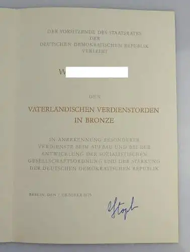 Urkunde: Vaterländischer Verdienstorden in Bronze, verliehen 1973, Orden1901