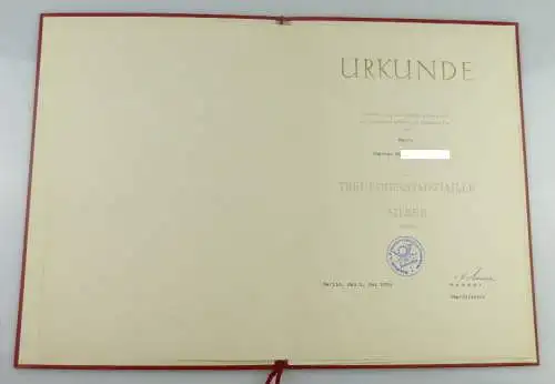 3 Urkunden: SED, Treuedienstmedaile Bronze, Silber Gold, Orden1893