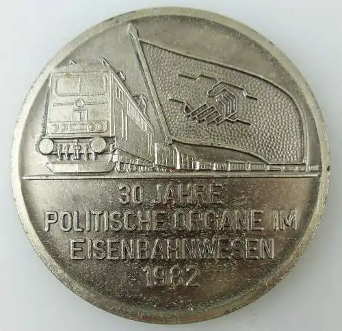 Medaille: 30 Jahre politische Organe im Eisenbahnwesen 1982, silberfa, Orden1560