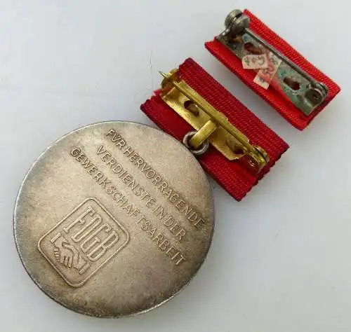 Fritz Heckert Medaille, vgl. Band IV Nr 4c verliehen 1966-1971, Orden1392