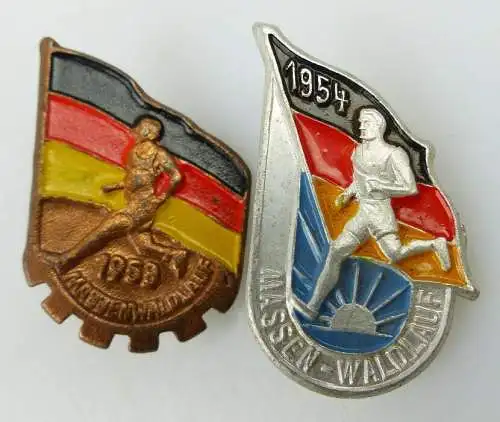 2 Abzeichen: 1953 Massenwaldlauf + 1954 Massenwaldlauf, Orden1016