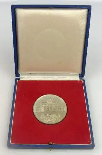 Medaille: 13. August 1961 Berlin Hauptstadt der DDR, Für den Schutz de ,Orden986