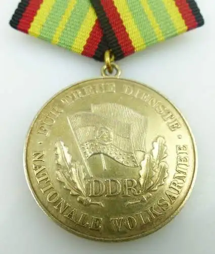 Medaille treue Dienste NVA in 900 Silber mit Halbmond SELTEN Punze 9 Orden953