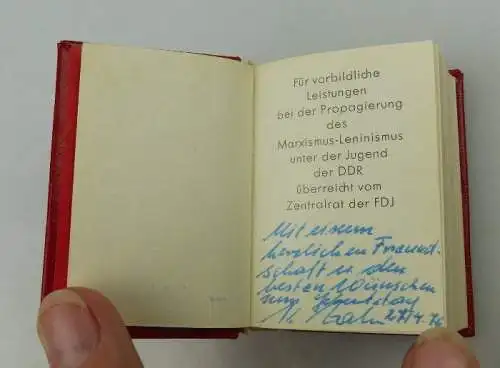 Minibuch Ernst Thälmann mit persönlicher handschriftlicher Widmung bu0638