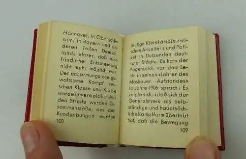 Minibuch Ernst Thälmann mit persönlicher handschriftlicher Widmung bu0638