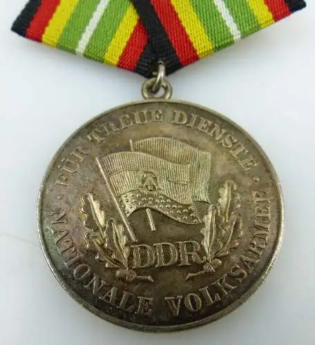 Medaille für treue Dienste NVA Stufe Silber 900 Silber Band I Nr. 150e, Orden912