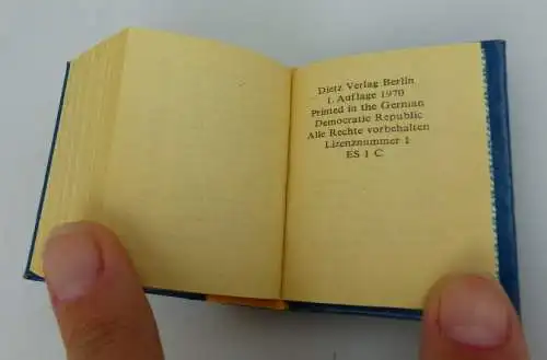 Minibuch: Die Entwicklung des Sozialismus von der Utopie zur Wissenschaft bu0240