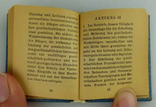 Minibuch: Verfassung der DDR vom 6. April 1968 Anläßlich des 20. Jahres Buch1560