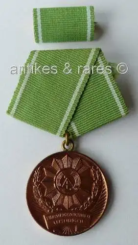 Medaille für ausgez. Leistungen in den bewaffnete Organe des MdI (Orden803)