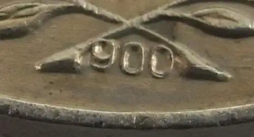 Medaille treue Dienste in der NVA in 900 Ag Silber, Punze 5 vgl. Band I Nr. 150e