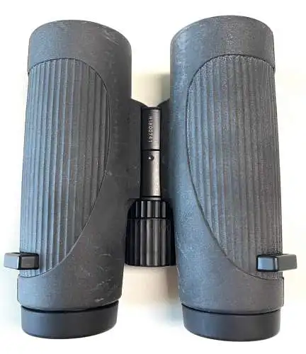 Defektes Docter Fernglas 10x42 B/CF V452