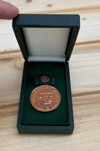 DDR Thomas Münzer Medaille Bronze in OVP y0137