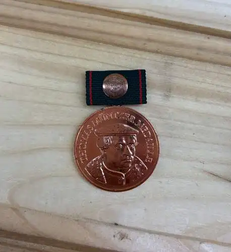 DDR Thomas Münzer Medaille Bronze in OVP y0137