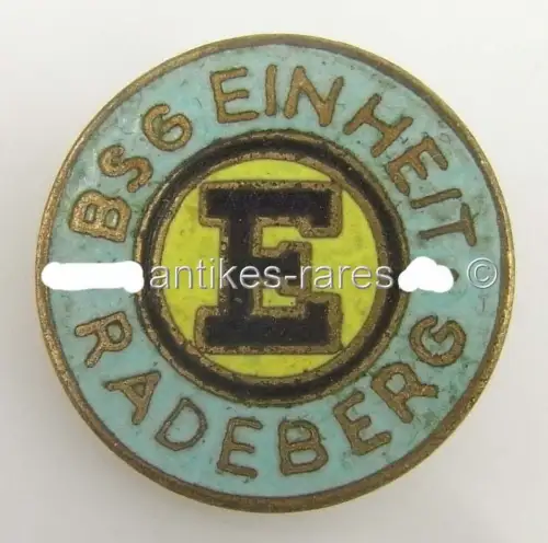 DDR Fußball Anstecknadel: BSG Einheit Radeberg