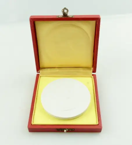 e12133 Meissen Medaille Entdecker des Blutkreislaufes William Harvey DRK DDR