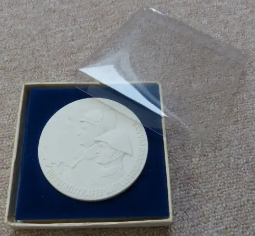 Medaille: Luftstreitkräfte, Luftverteidigung der NVA, Orden1369