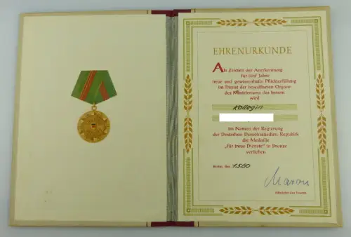 Urkunde: Medaille Treue Dienste in den bewaffneten Organen MdI 1960 Orden2793