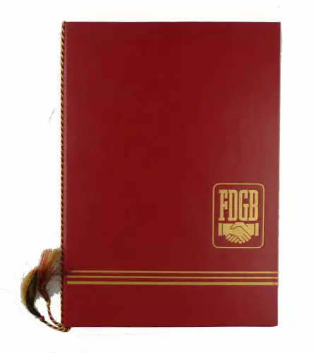 #e6615 Große alte Urkundenmappe mit 3 Urkunden FDGB von 1978 & 1984 & 1986