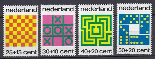 Niederlande  Mi. 1019-1022 postfrisch Voor het Kind Gesellschaftsspiele 1973 (80096