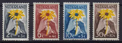 Niederlande  Mi. 521-524 postfrisch Stiftung Niederland hilft Indien  1949  (80015