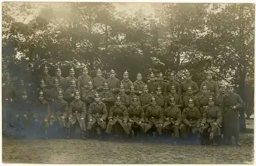 AK 1. Weltkrieg Militär Pickelhaube Soldaten Foto  (2651