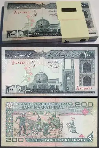 Iran - Persia 200 Rials (1982-) Bundle á 100 Stück Pick136e UNC (1-)   (90145