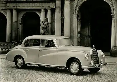 Ansichtskarte Mercedes-Benz 300 Innenlenker 1953