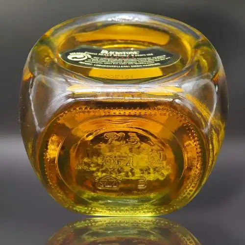 Blackstone 8 year old finest malt whisky aus Canada. 0,7l, Abfüllung 2004