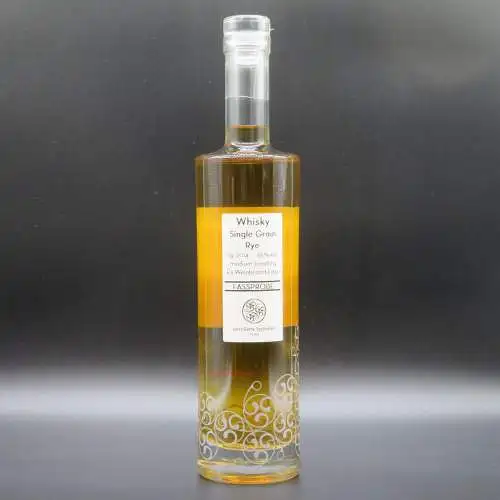 Fassprobe 55% single cask, single grain rye whisky. Farthofer Brennerei Austria.