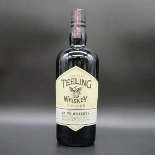 Teeling Small Batch Irish Whiskey SB/62 im Geschenkbox mit 2 Gläsern.