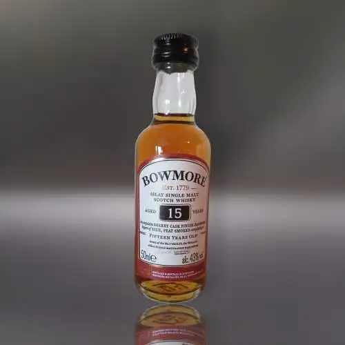 Bowmore No1 Vaults Single Malt 12 Jahre + No1+15 Jahre Miniaturen im Geschenkbox