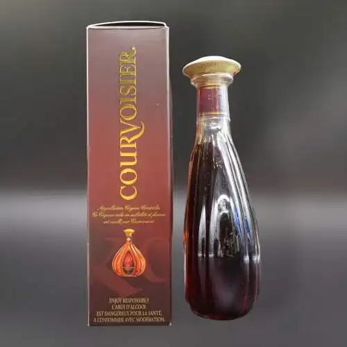 COURVOISIER XO IMPERIAL Cognac Connaisseur / Sammler Flasche mit Geschenkkarton.