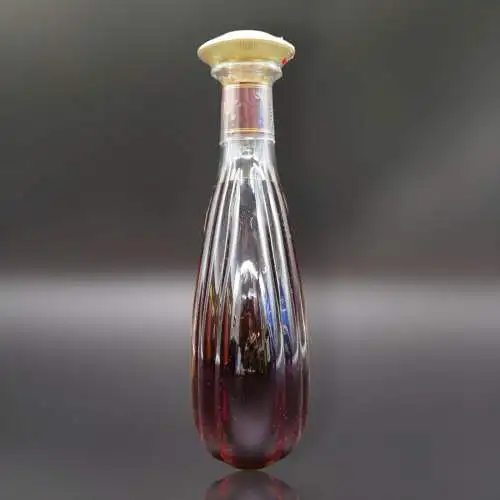 COURVOISIER XO IMPERIAL Cognac Connaisseur / Sammler Flasche mit Geschenkkarton.